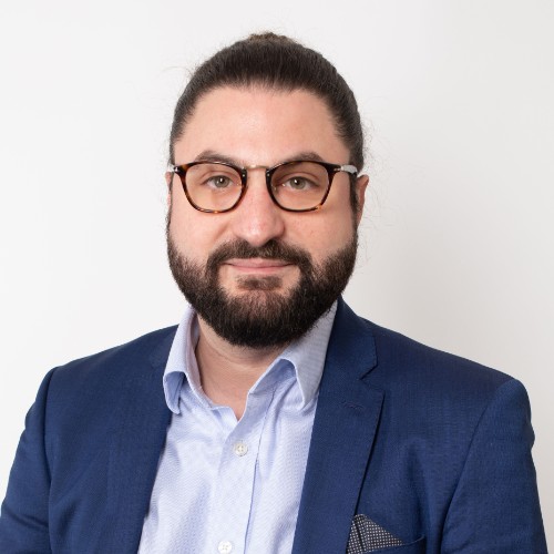 Samir Guesmia bei MavieMe